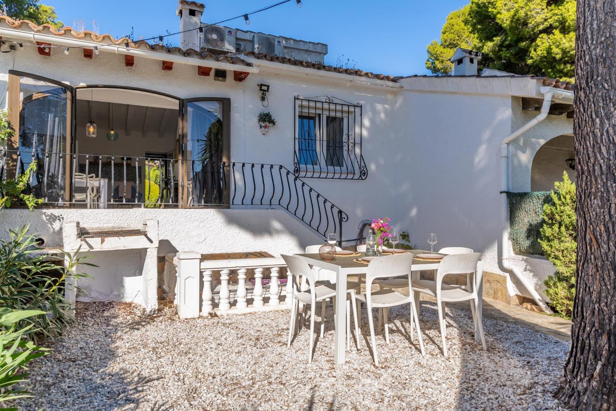 Bungalow Marquerite Moraira, 5 Minutes From Beach Teulada Exteriör bild