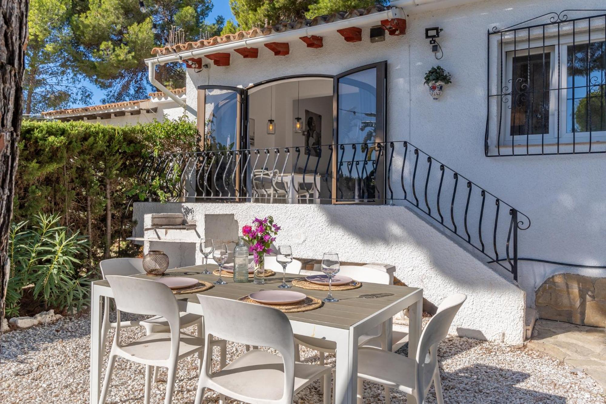 Bungalow Marquerite Moraira, 5 Minutes From Beach Teulada Exteriör bild